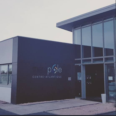 Façade extérieure de Thérapole Centre Atlantique à Niort
