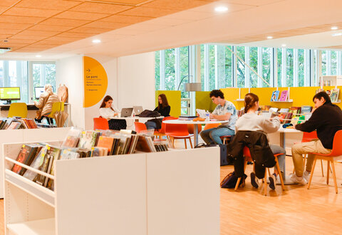 Mediatheque Pierre-Moinot